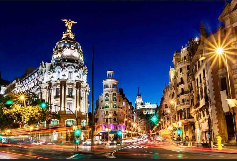 Céntrico y cómodo apto en Opera - Palacio Real Madrid Extérieur photo