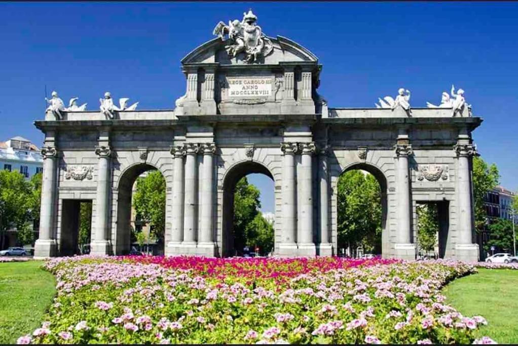 Céntrico y cómodo apto en Opera - Palacio Real Madrid Extérieur photo